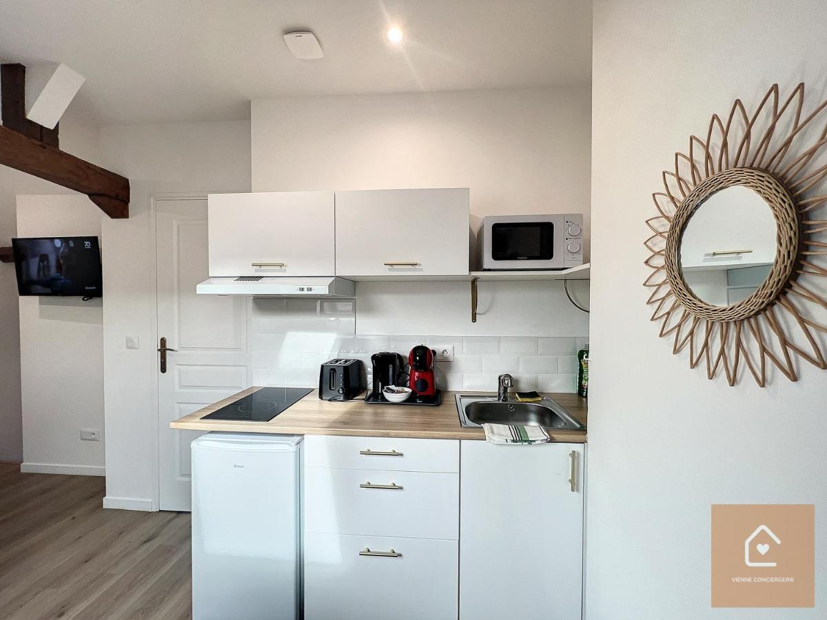 Les Studios D'Elina - Entree Autonome Châtellerault Buitenkant foto