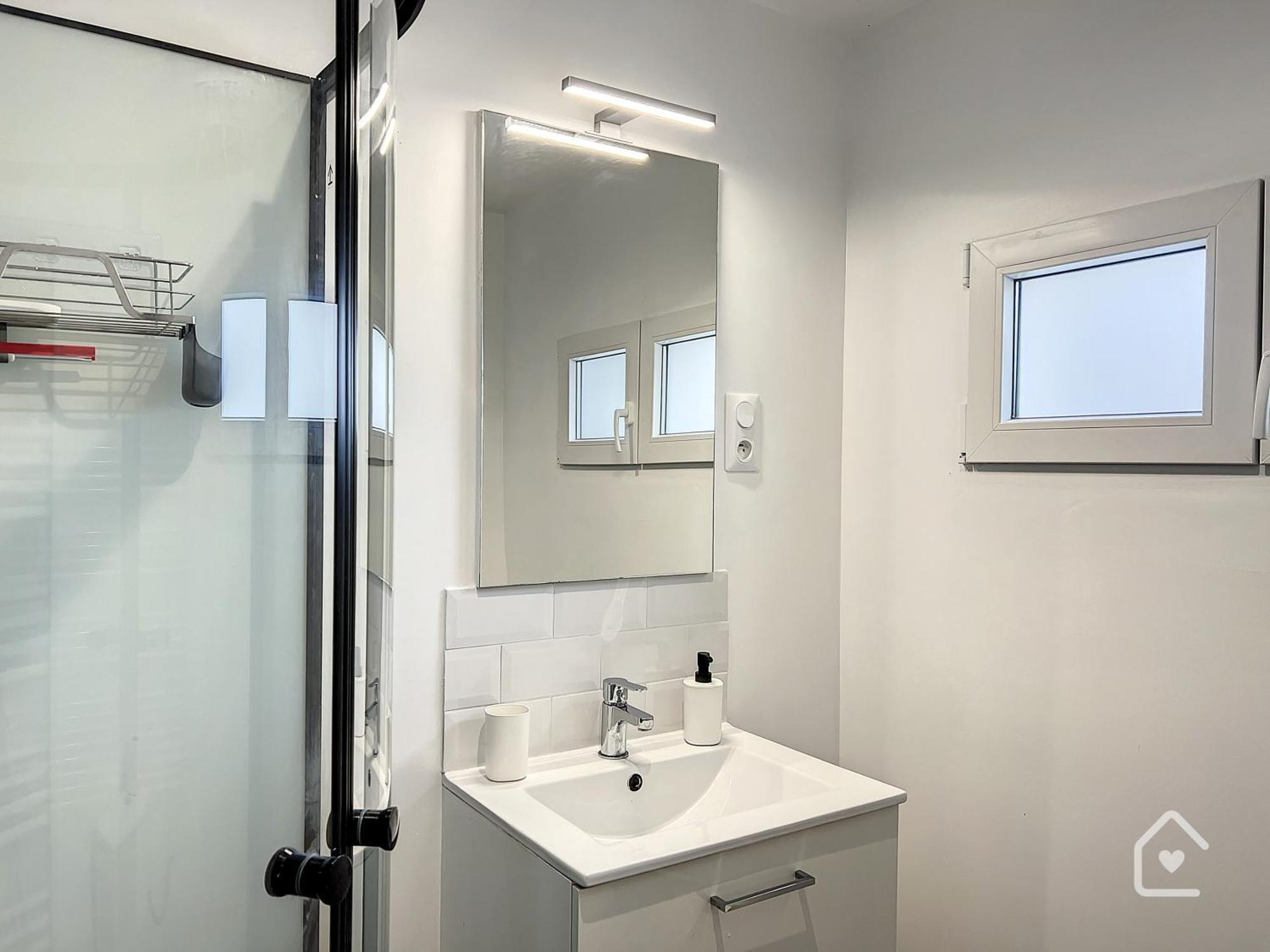 Les Studios D'Elina - Entree Autonome Châtellerault Buitenkant foto