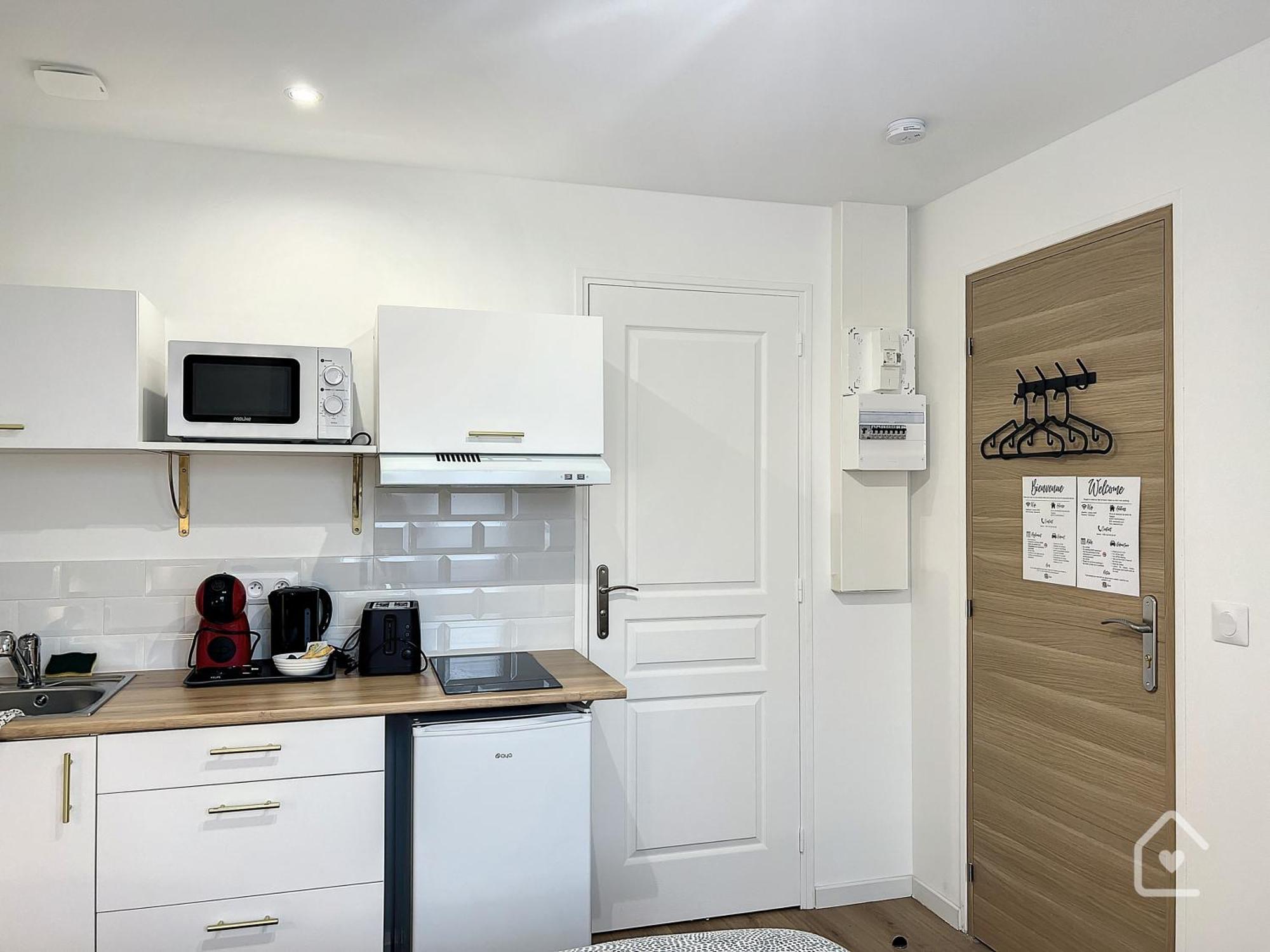 Les Studios D'Elina - Entree Autonome Châtellerault Buitenkant foto
