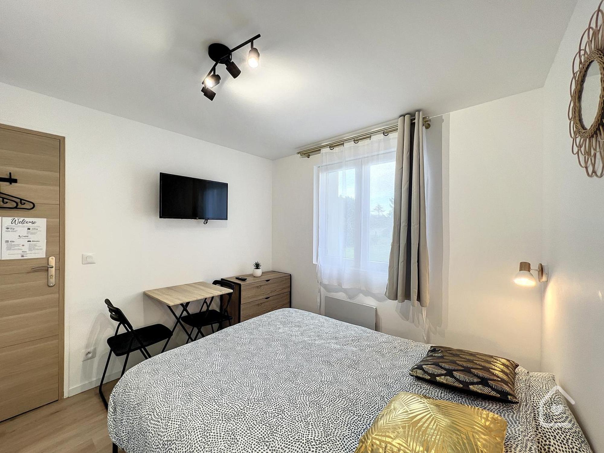 Les Studios D'Elina - Entree Autonome Châtellerault Buitenkant foto